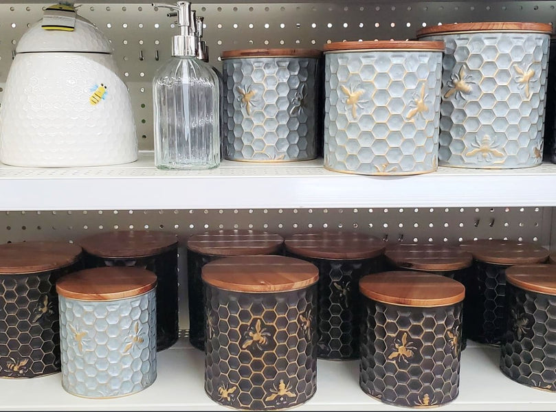Snag these fun Dollar General home decor finds just in time for Spring and Easter!