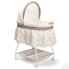 Load image into Gallery viewer, Delta Children Deluxe Sweet Beginnings Bassinet, Falling Leaves