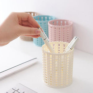 Creative Rattan Plastic Pen Holder Multifunctional Hollow Boxes Desktop Office Stationery Bucket