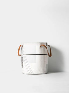 Trace basket with handles by ferm Living